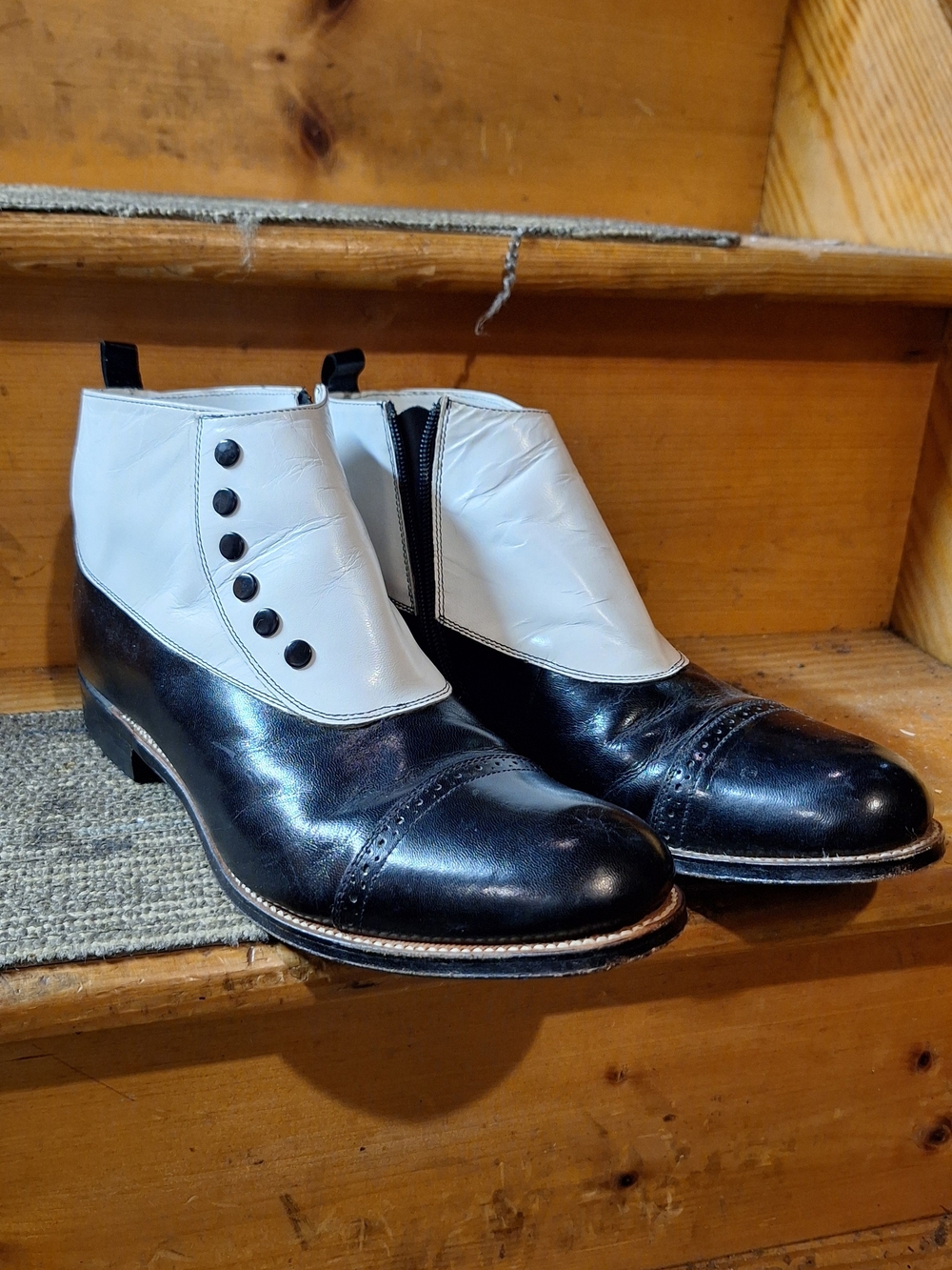 Men's Stacy Adams Two-Tone Black and White Leather Dress Boots, 11D